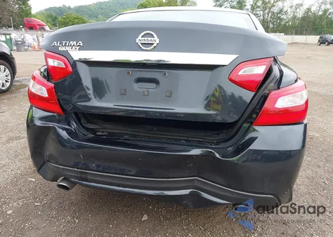 2016 Nissan Altima 2.5/2.5 S/2.5 Sl/2.5 Sr/2.5 Sv z USA, uszkodzony, nr VIN 1N4AL3APXGC244889